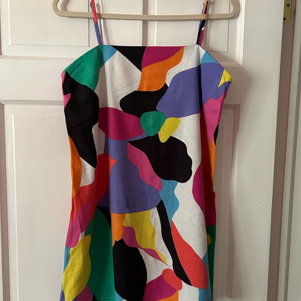 Very cute vacation dress for the beach or resort